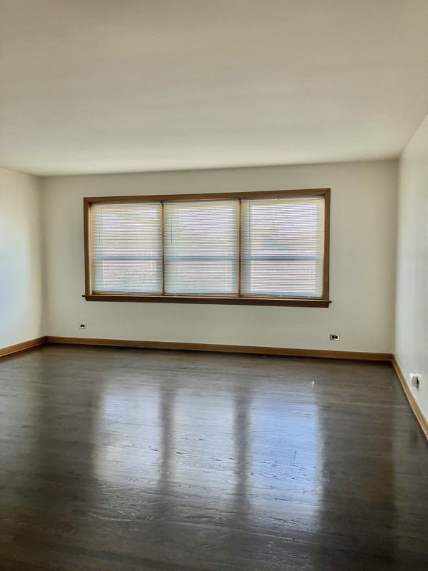 1345 S Mannheim Rd #1N - Photo 4 of 9