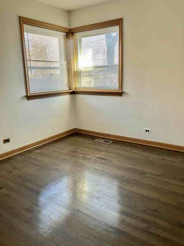 1345 S Mannheim Rd #1N - Photo 6 of 9