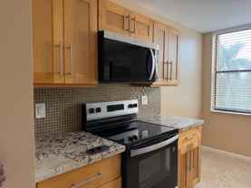 2455 Lindell Blvd - Photo 1 of 1