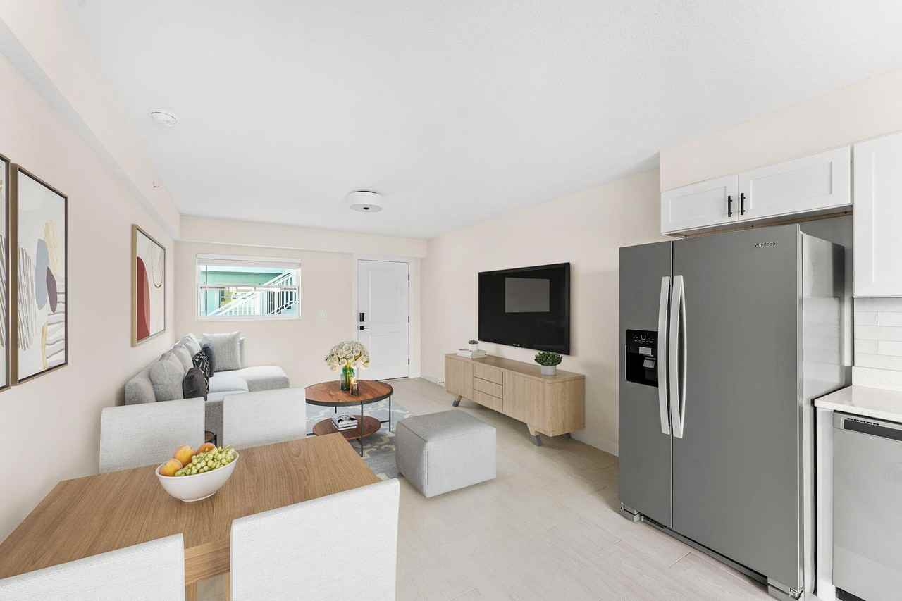 120 Central Rd #120-219 - Photo 2 of 12