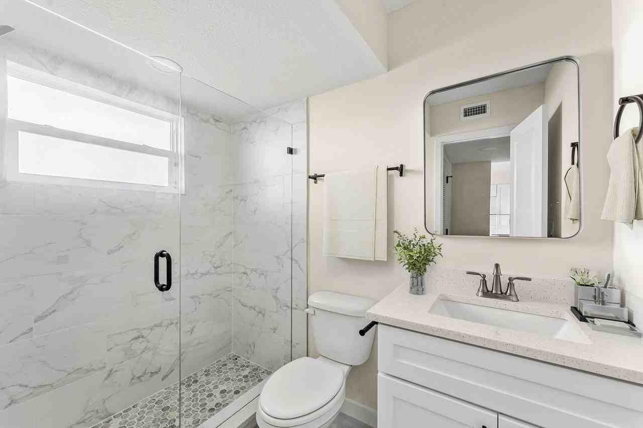 120 Central Rd #120-219 - Photo 4 of 12