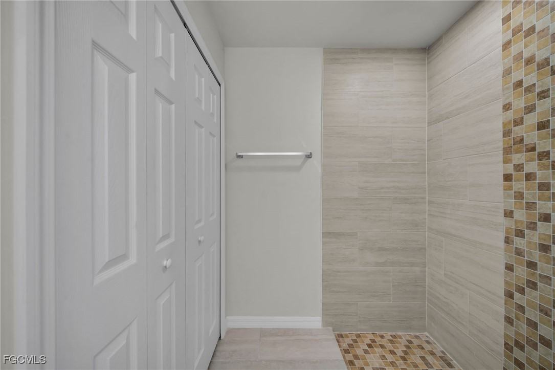 1106 Ne 11th Ave #1106 - Photo 2 of 32