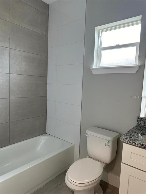 439 Albatross Ct #439B - Photo 2 of 13