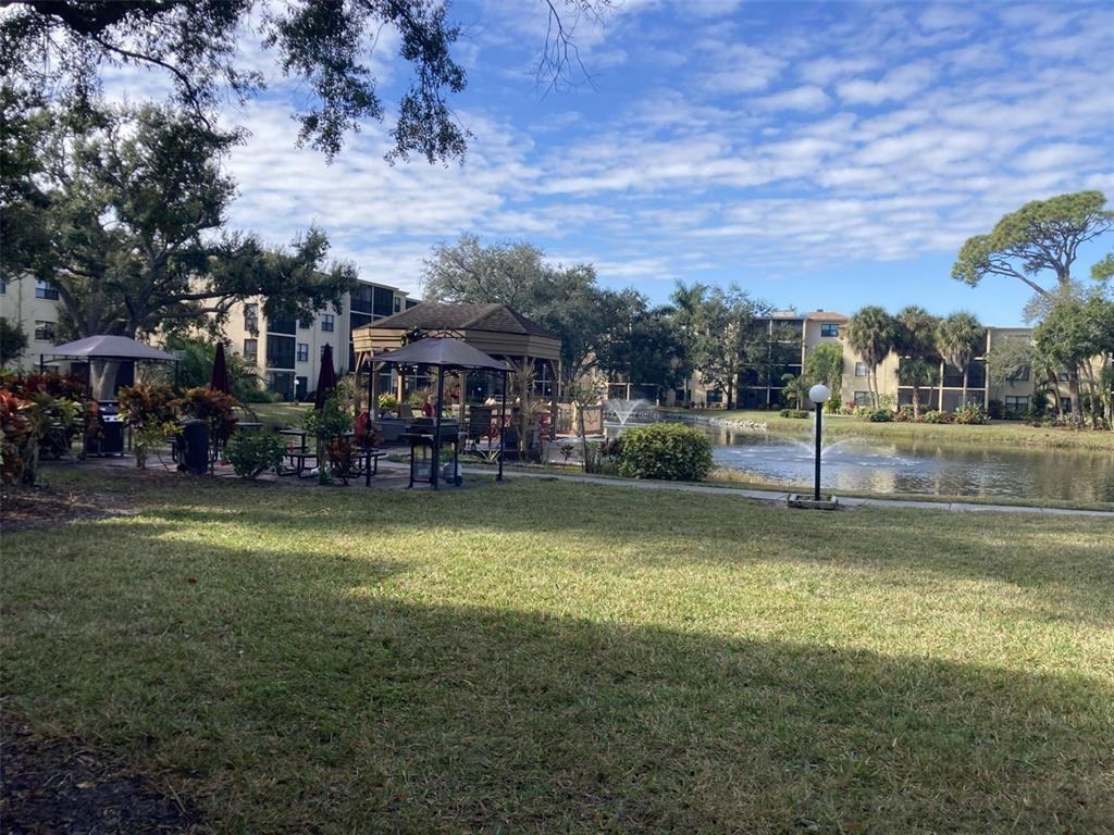 305 30th Ave W #305A212 - Photo 5 of 22