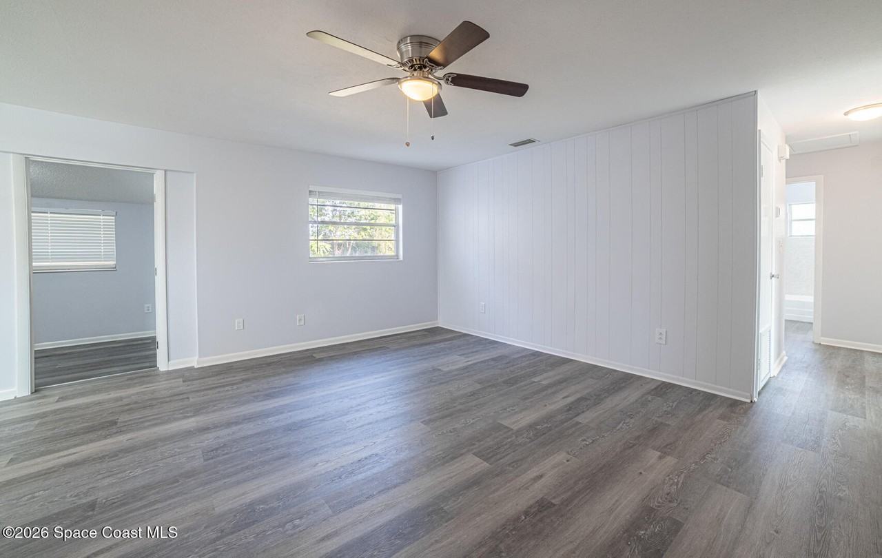 3332 Elder St #3332 - Photo 6 of 21