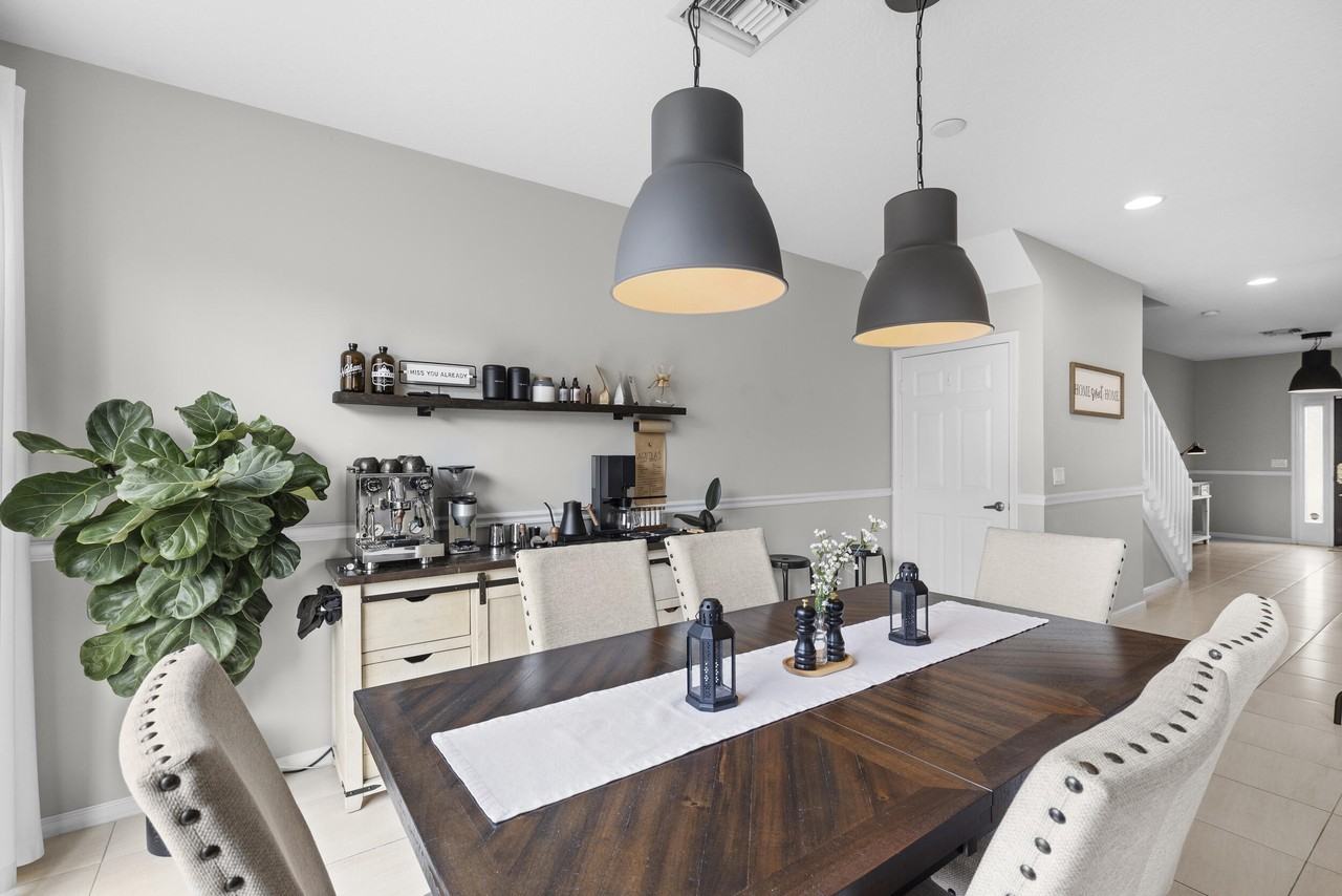 512 Marbella Cir #512 - Photo 2 of 48