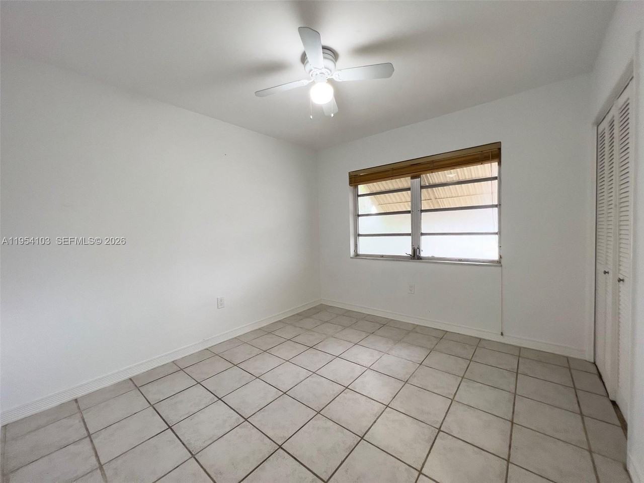 6295 Sw 33rd St #6295 - Photo 6 of 13