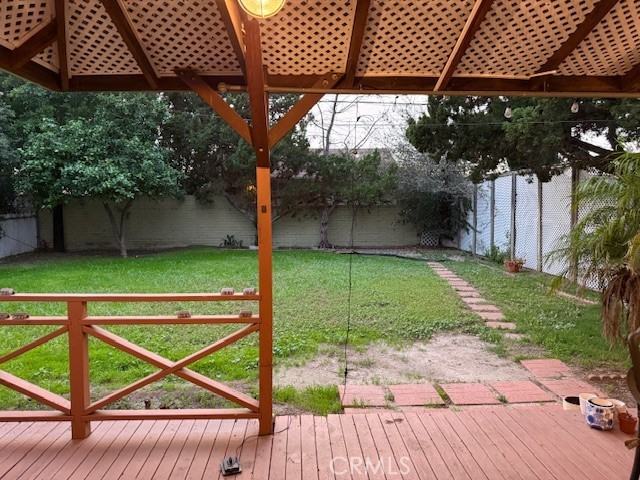 5851 Satsuma Ave #5851 - Photo 3 of 38