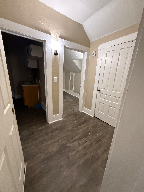 133 Defiance Ave #A - Photo 7 of 14