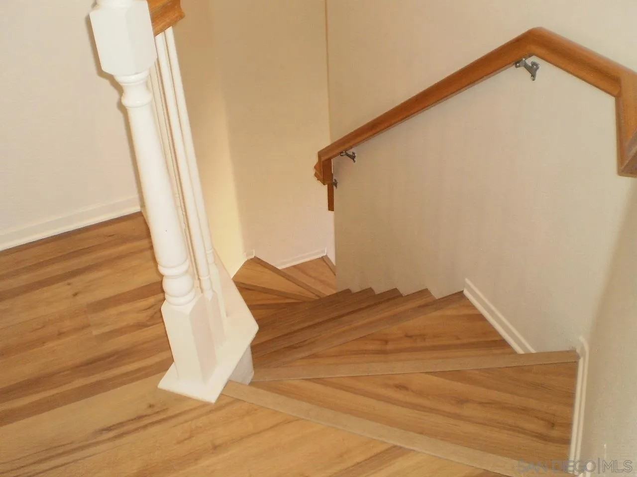 1835 Calvedos Dr #1835 - Photo 7 of 20