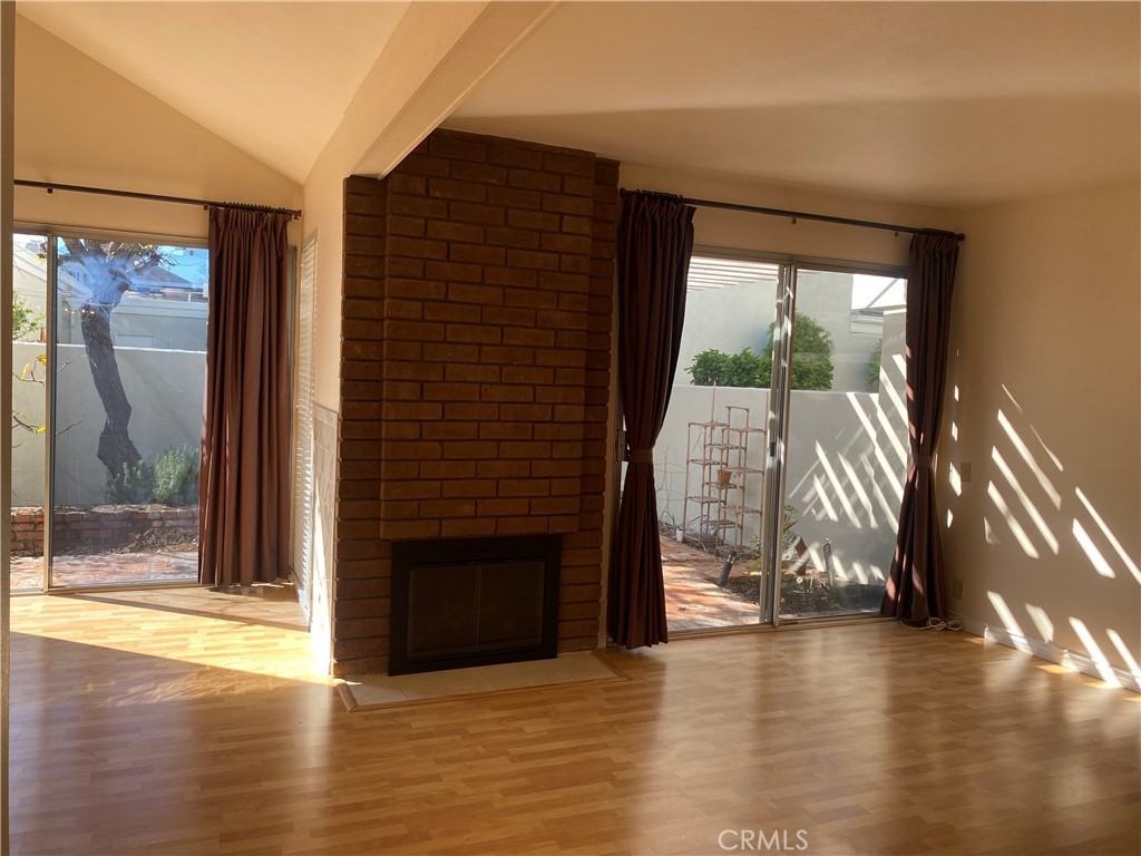 24 Woodpine Dr #24 - Photo 6 of 29