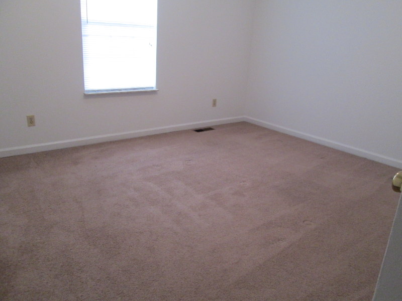 1834 Kim Watt Dr #8 - Photo 4 of 13