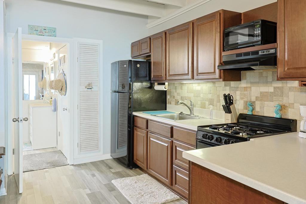 413 J Ave #413 - Photo 5 of 41