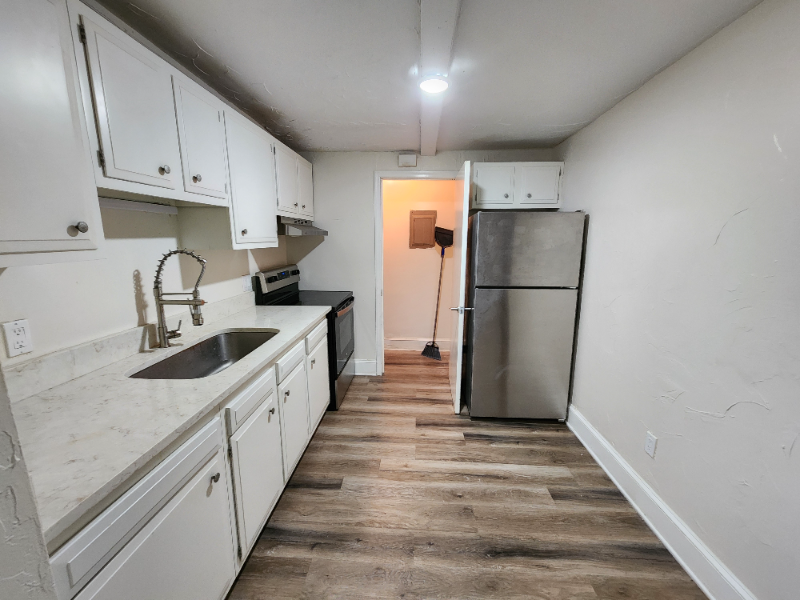 905 Southwest Ave #5 - Photo 6 of 11