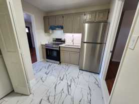 22 Crescent St #4 - Photo 1 of 1