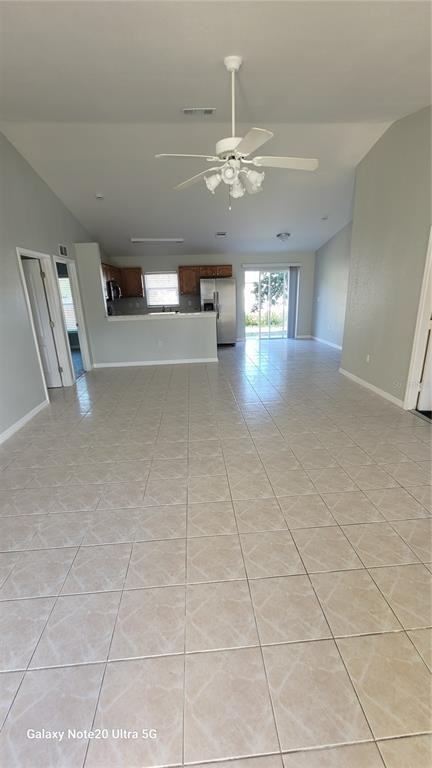 1040 Heron Ct #1040 - Photo 3 of 15