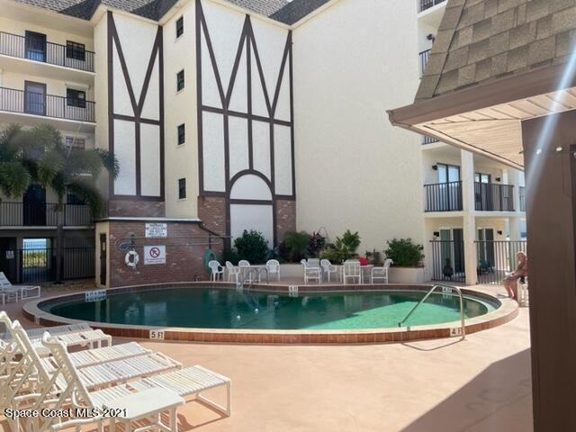 383 N Atlantic Ave #383-202 - Photo 5 of 14