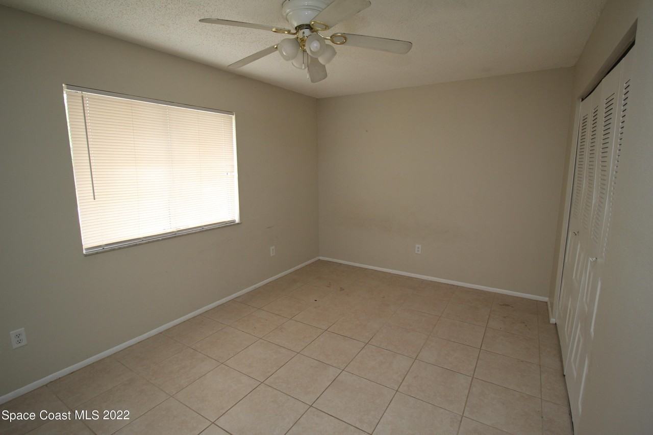 992 Sable Cir Se #992 - Photo 2 of 8