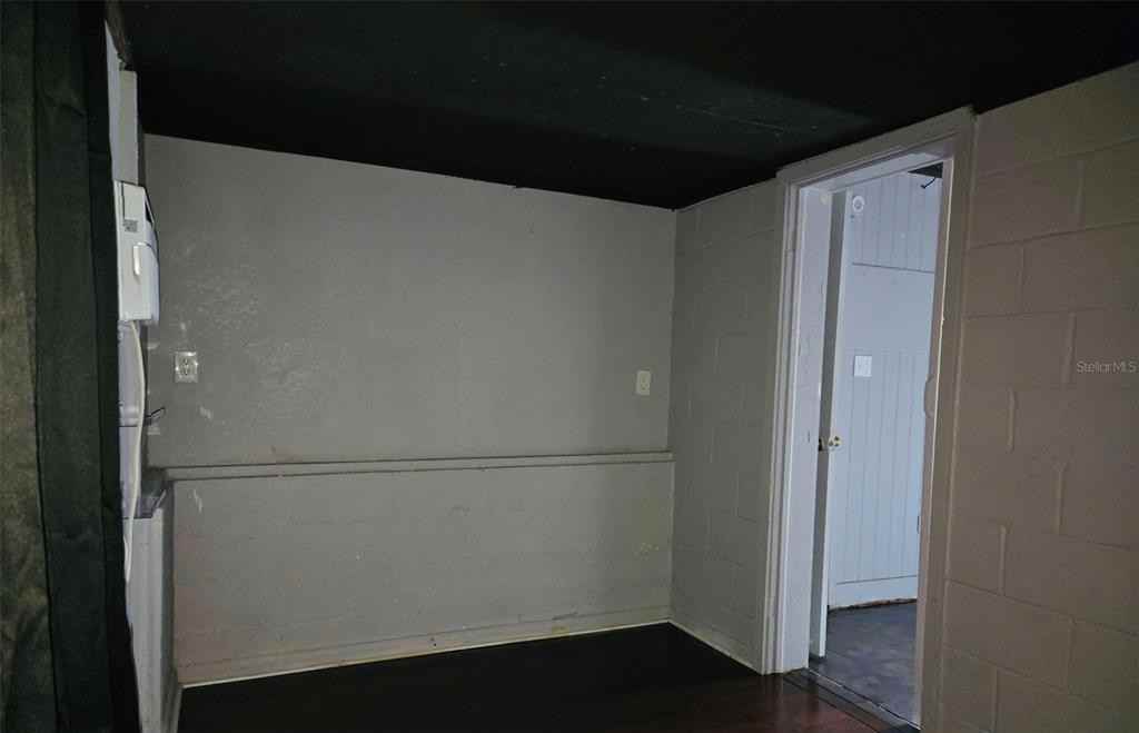 8010 Southeast Us Highway #80102A - Photo 5 of 8