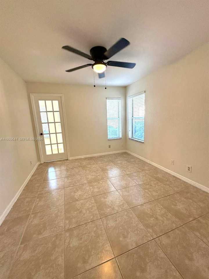 3420 Pinewalk Dr N #3420-713 - Photo 7 of 13