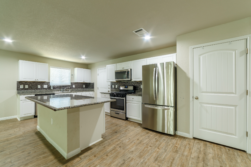 10126 Relic Oaks - Photo 4 of 20