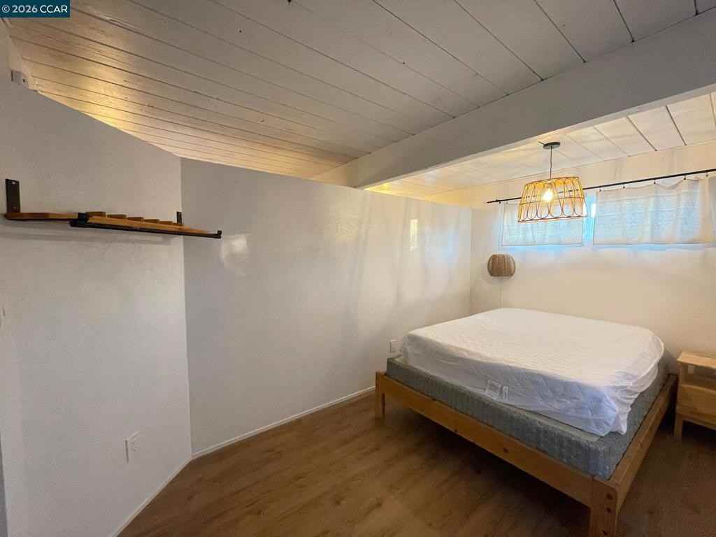 924 E Meadow Ave #924 - Photo 6 of 17