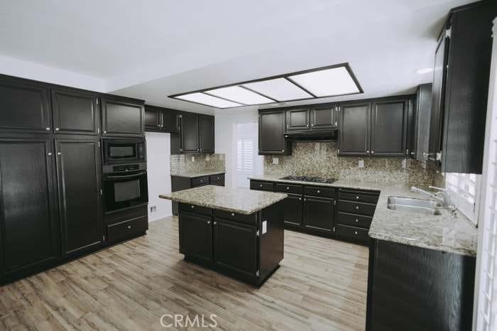 3030 Wellington Dr #3030 - Photo 5 of 13