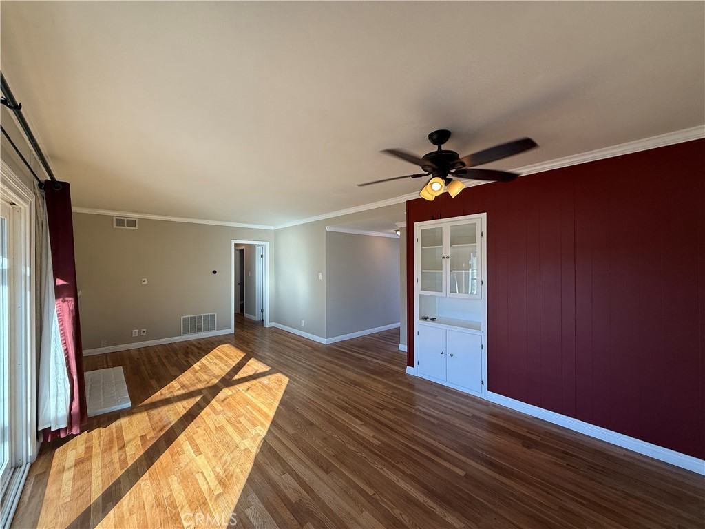 885 Altura Way #885 - Photo 3 of 25