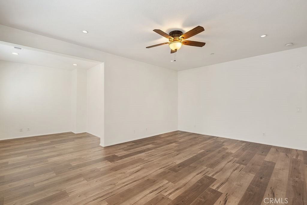 8128 Wishing Well Ln #8128 - Photo 2 of 27