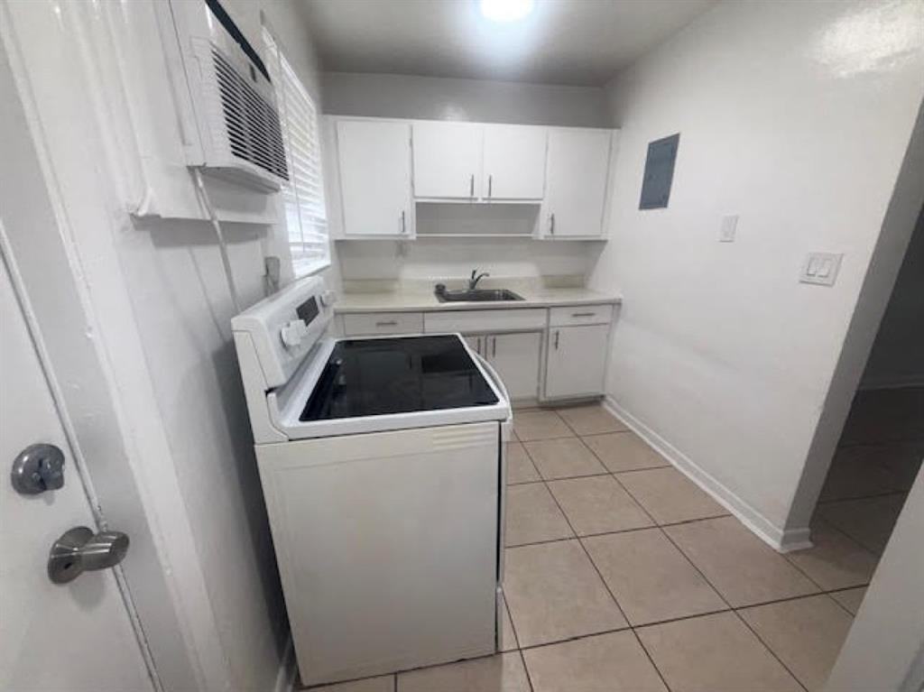 6008 Nw 10th St #6008-3 - Photo 2 of 8