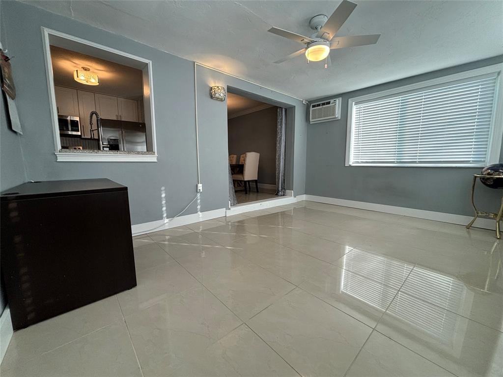 3811 Ne 18th Ave #3811 - Photo 4 of 33