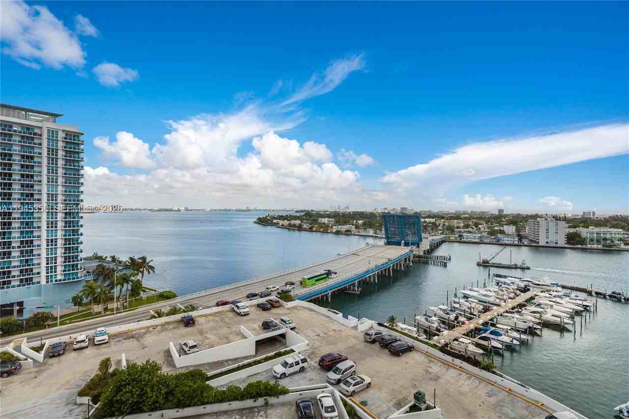 7601 E Treasure Dr #7601-1415 - Photo 5 of 14