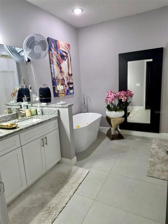 697 James Ct #697 - Photo 7 of 17