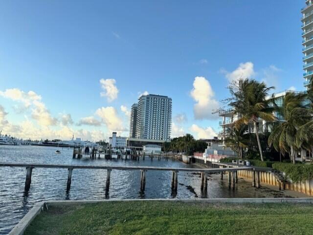 4802 N Flagler Dr #4802-1 - Photo 4 of 30