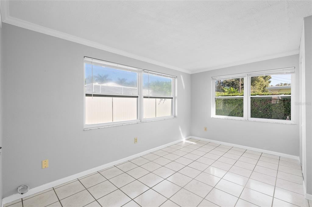 11095 56th Ave #11095 - Photo 3 of 32