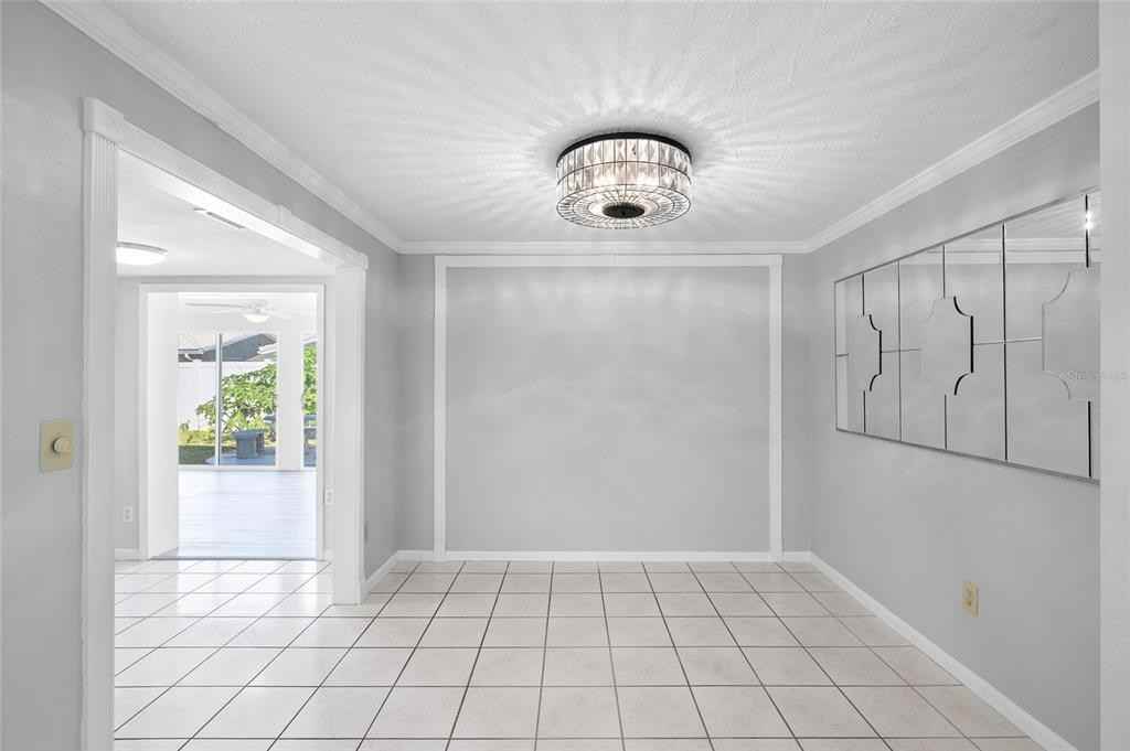 11095 56th Ave #11095 - Photo 5 of 32