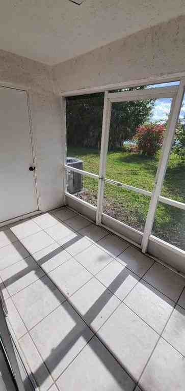 14388 Island Cove Dr #14388 - Photo 7 of 12