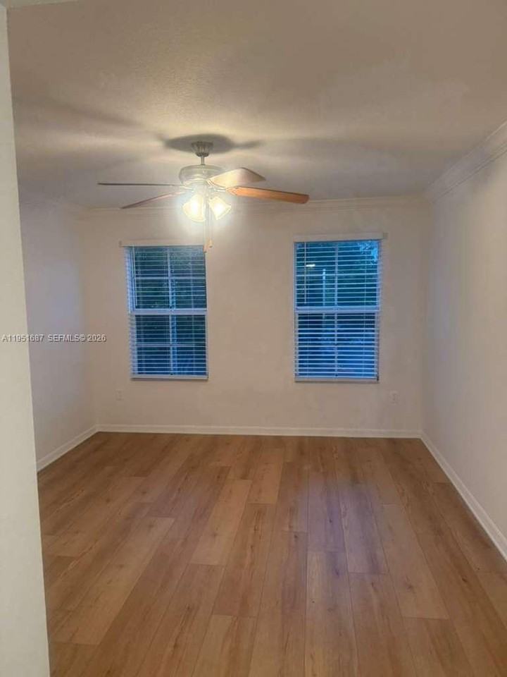 4211 San Marino Blvd #4211-301 - Photo 5 of 26