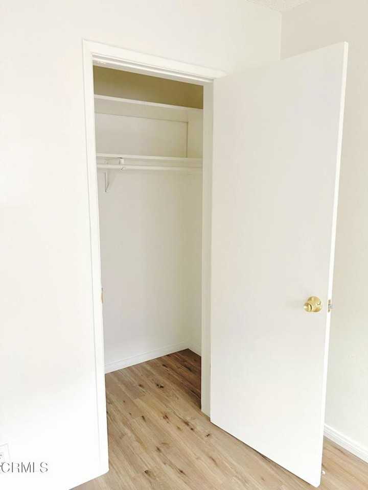 12256 Riverside Dr #12256-2 - Photo 3 of 7