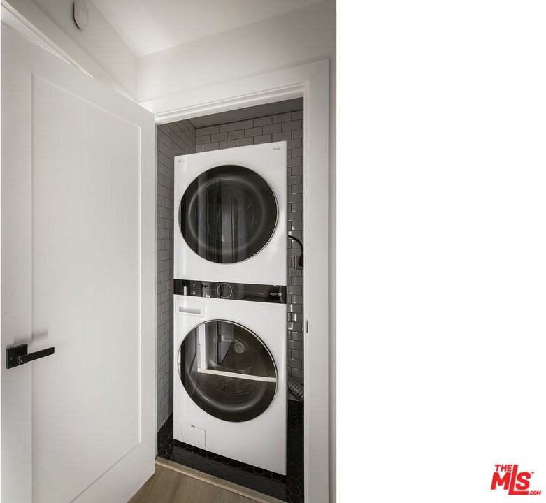 2653 Vineyard Ave #2653 - Photo 3 of 10