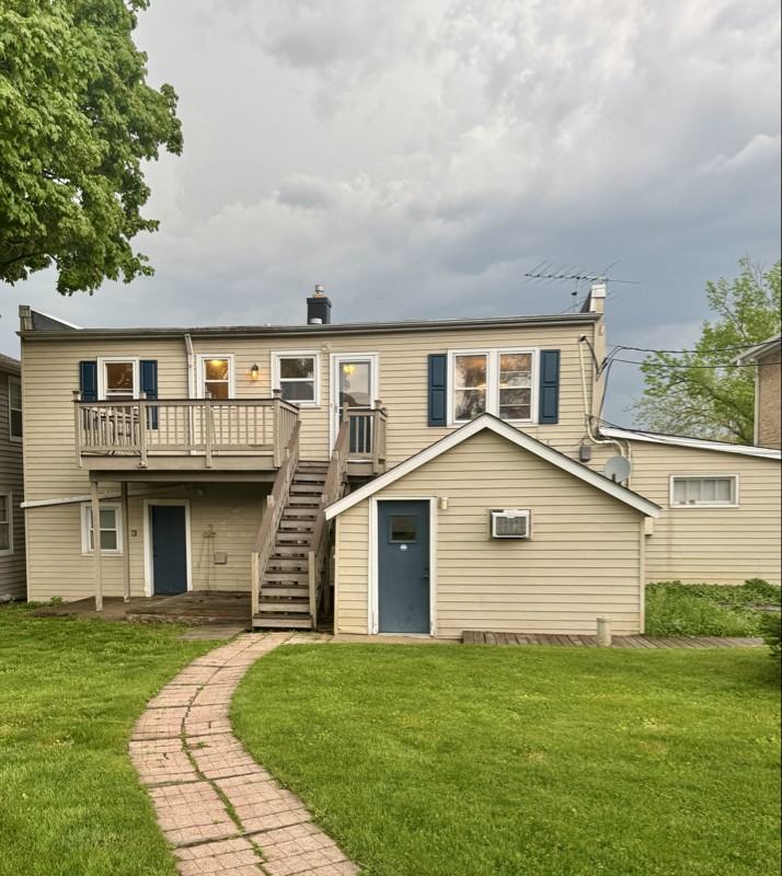 622 Milwaukee St - Photo 4 of 28