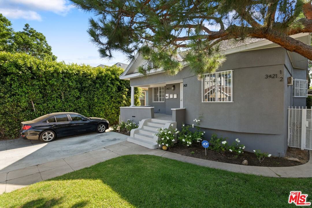 3421 Walton Ave #3421 - Photo 5 of 17