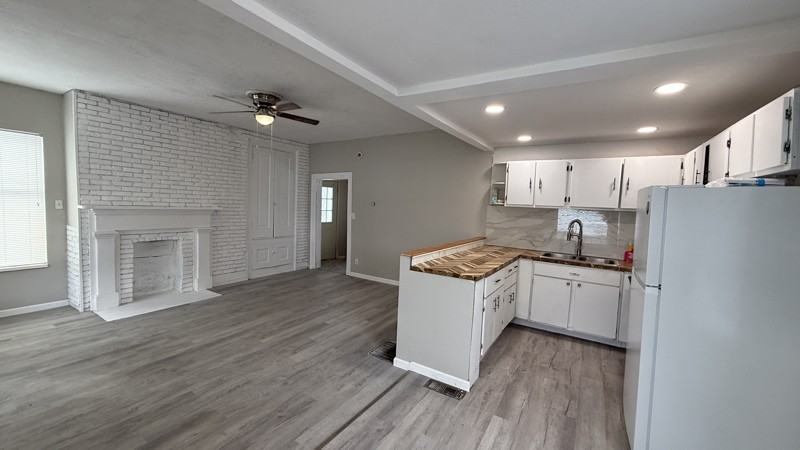 235 E Main St - Photo 3 of 12