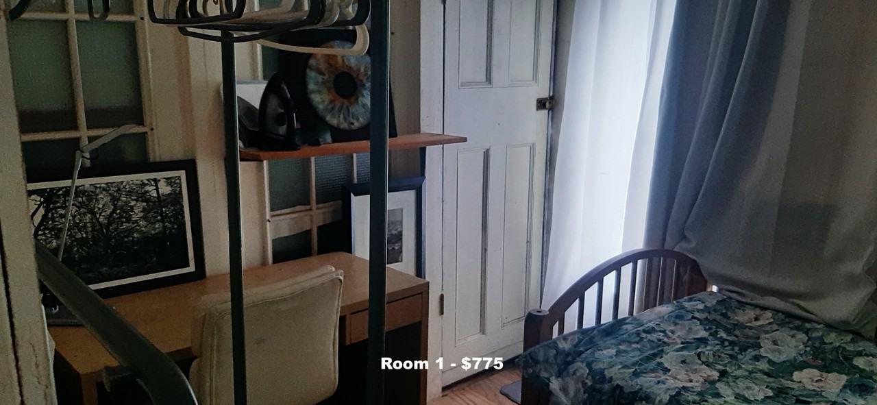 418 College Street - Photo 2 of 3