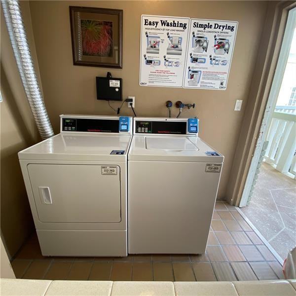 2420 Se 17th St #2420202C - Photo 4 of 13