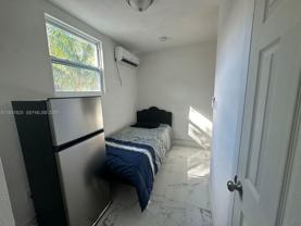 655 Nw 2nd St #655A - Photo 1 of 1