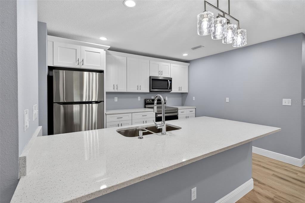 12909 Star Country Ln #12909B - Photo 5 of 19