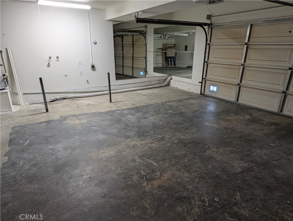 21258 Washington Ave #21258 - Photo 2 of 22