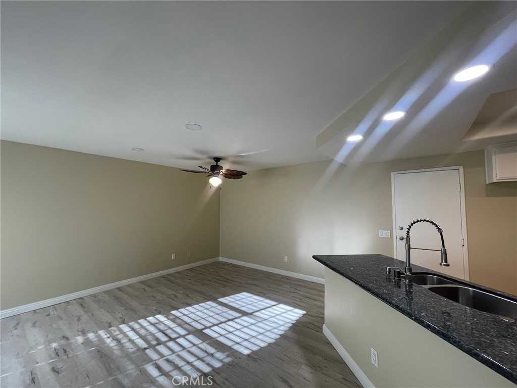 21258 Washington Ave #21258 - Photo 6 of 22