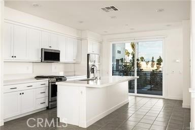 1627 W Lincoln Ave #1627-101 - Photo 4 of 27